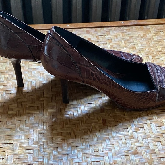 Enzo Angiolini Leather Heels Brown Size 6 Not Worn - Picture 2 of 4